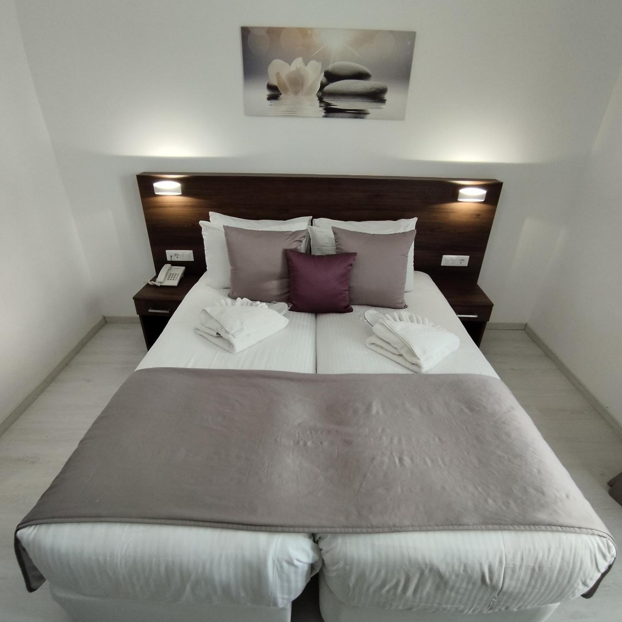 International Atene Hotel Esterno foto
